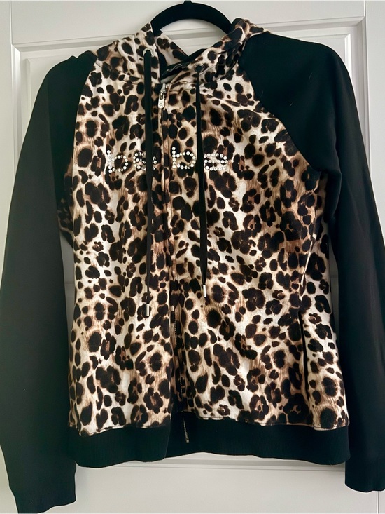 bebe Jackets & Blazers - Bebe like new Leopard Print Hooded Women's Y2K Sweater